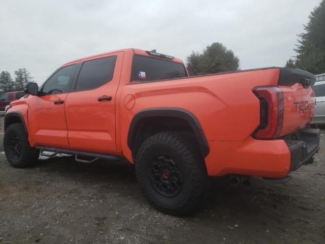 Изображение 2 2022 TOYOTA TUNDRA CREWMAX LIMITED 2022 с VIN 5TFPC5DB9NX003962