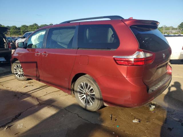Image 2 of 2018 TOYOTA SIENNA XLE 2018 with VIN 5TDYZ3DC9JS947082