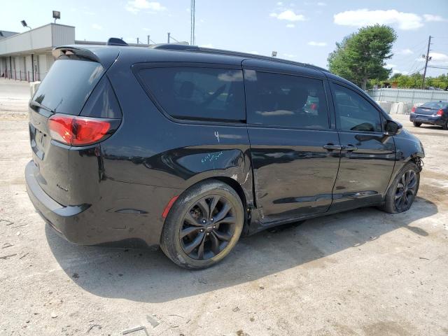Image 3 of 2019 CHRYSLER PACIFICA LIMITED 2019 with VIN 2C4RC1GG1KR746876