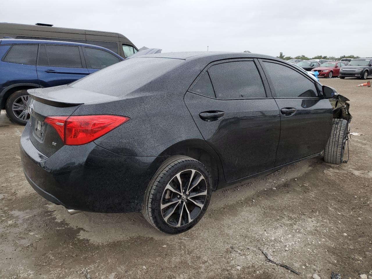 Изображение 3 2019 TOYOTA COROLLA L 2019 с VIN 5YFBURHE0KP890574
