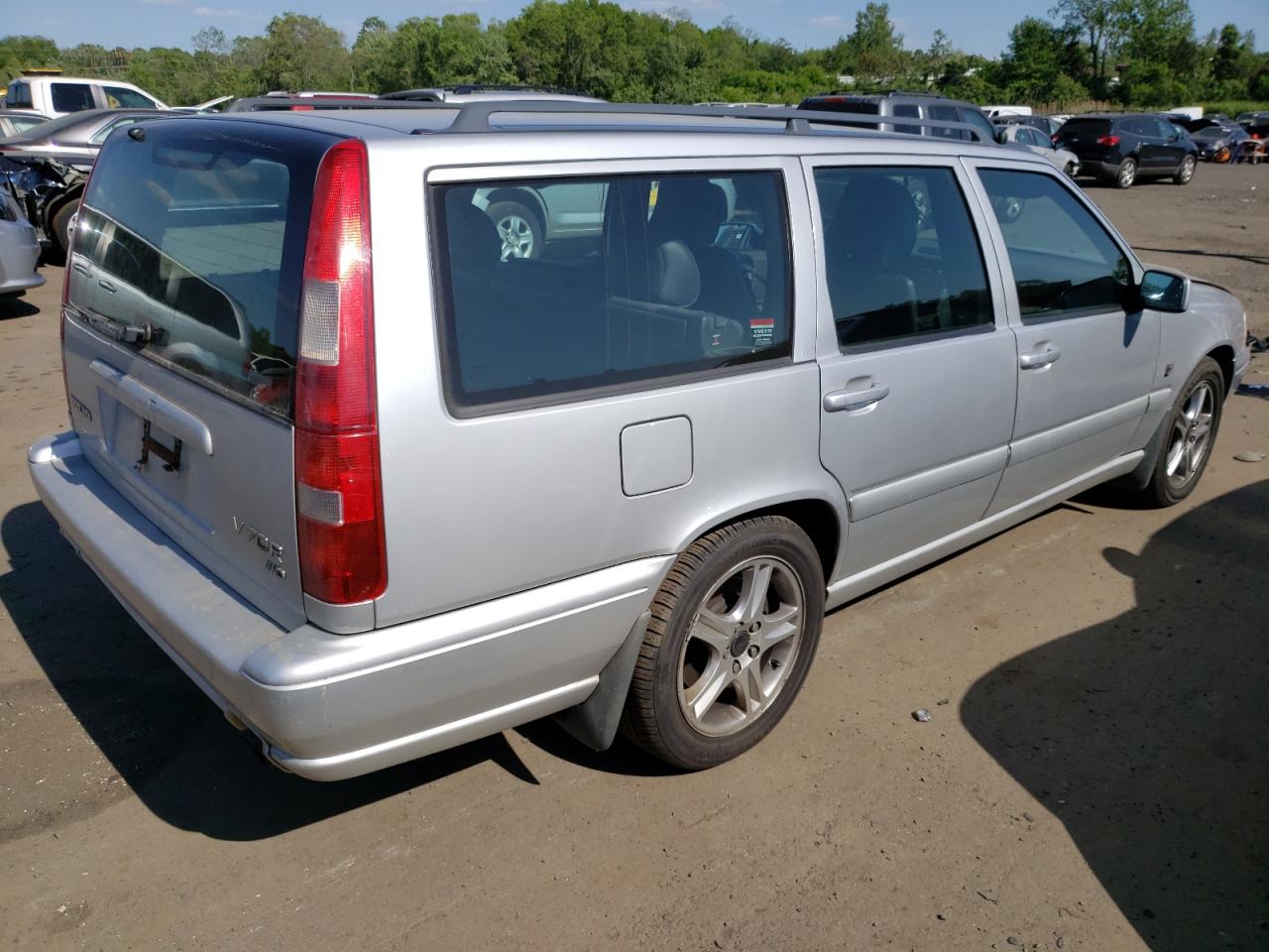 Obraz 3 z 1999 VOLVO V70 R 1999 z VIN YV1LV62D1X2623783