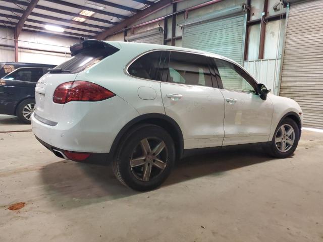 Image 3 of 2013 PORSCHE CAYENNE  2013 with VIN WP1AF2A21DLA27824