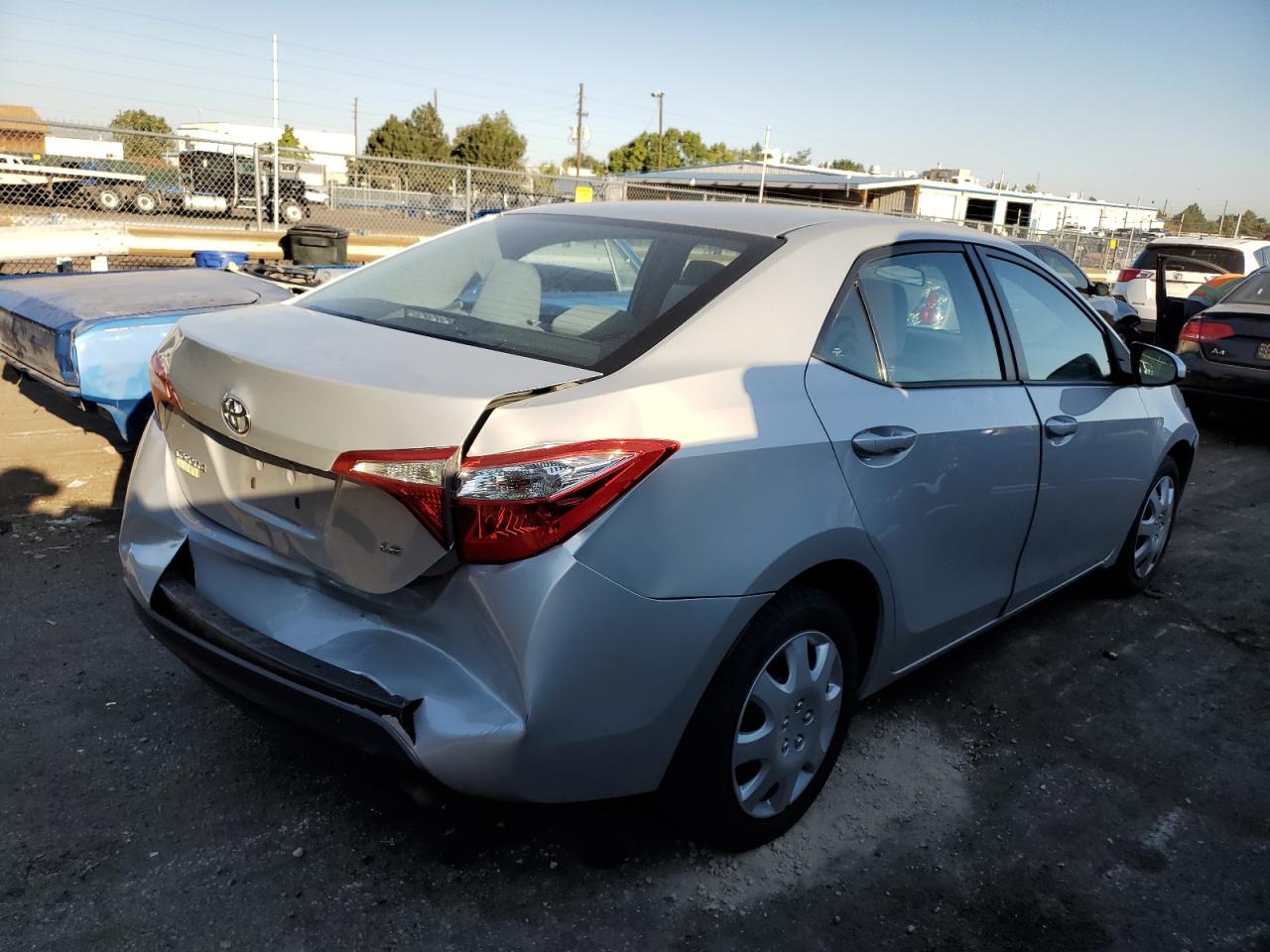 Obraz 3 z 2015 TOYOTA COROLLA L 2015 z VIN 2T1BURHE7FC432830