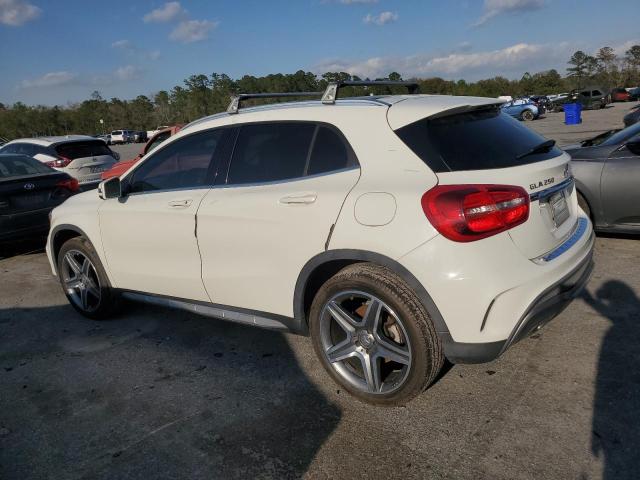 Obraz 2 z 2015 MERCEDES-BENZ GLA 250 4MATIC 2015 z VIN WDCTG4GB2FJ033179