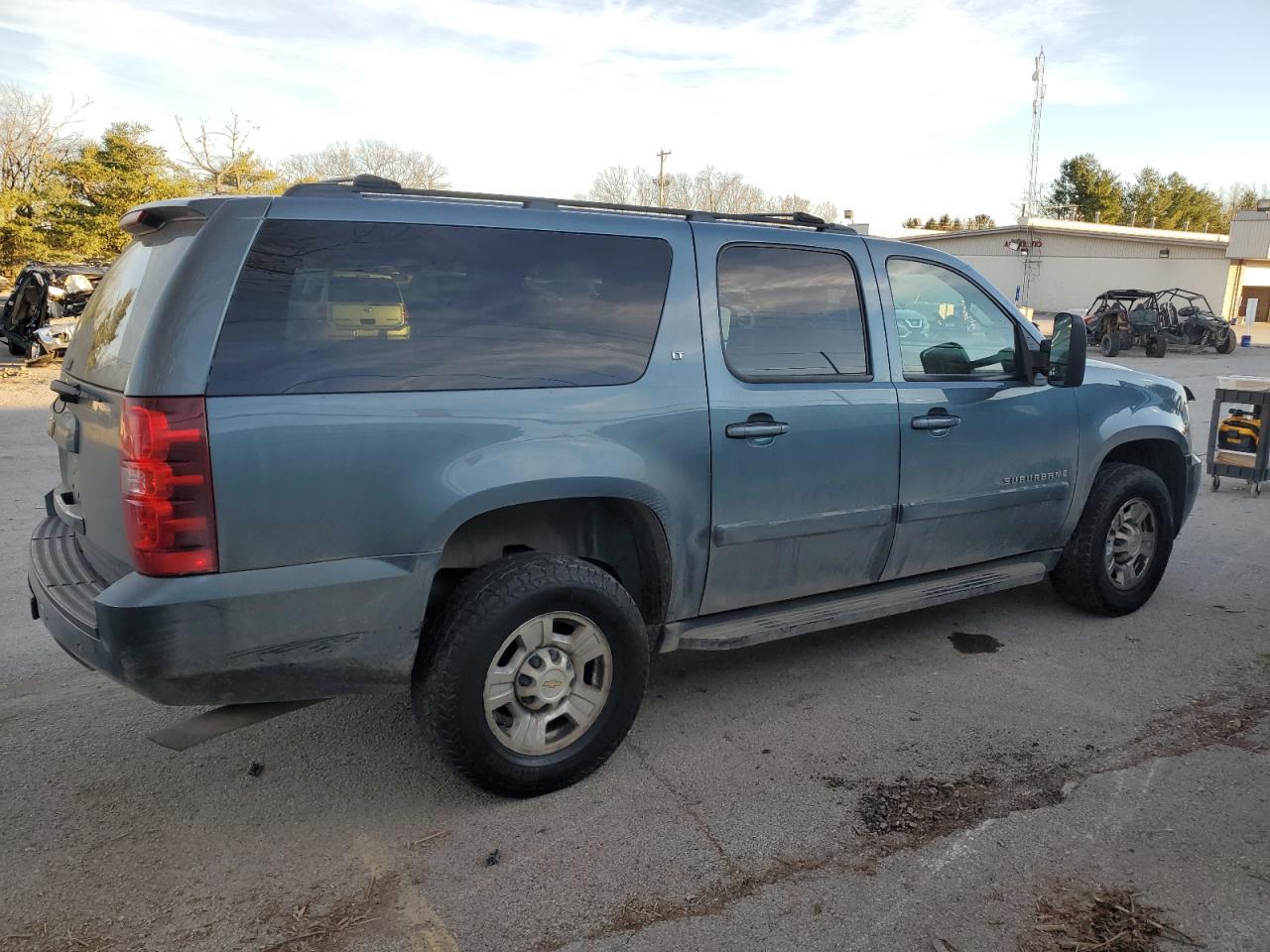 Изображение 3 2008 CHEVROLET SUBURBAN K2500 2008 с VIN 3GNGK26K98G253085