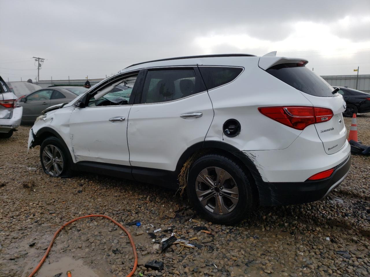 Image 2 of 2013 HYUNDAI SANTA FE SPORT  2013 with VIN 5XYZUDLB9DG009523