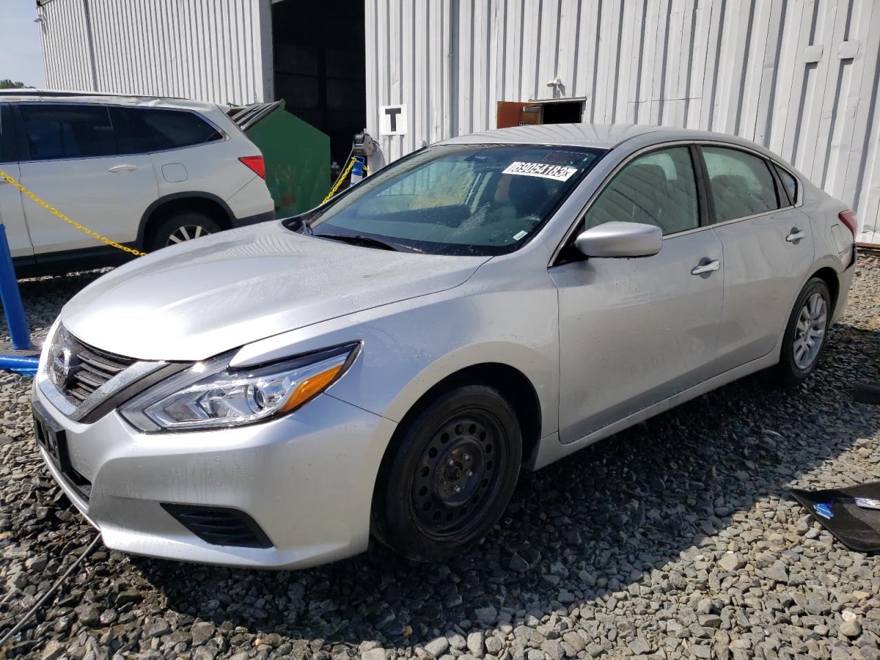 Image 1 of 2018 NISSAN ALTIMA 2.5 2018 with VIN 1N4AL3AP5JC175181