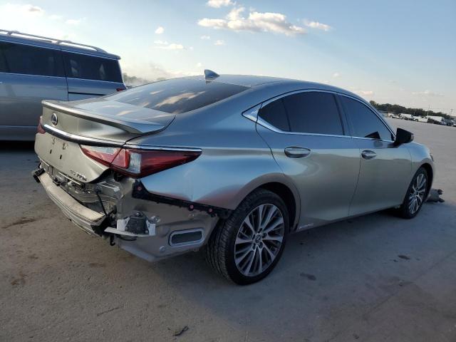 Image 3 of 2019 LEXUS ES 300H 2019 with VIN JTHB21B12K2010520