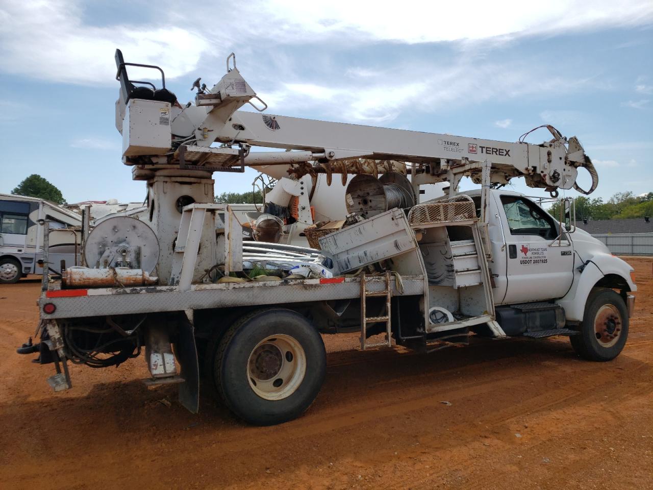 Image 3 of 2007 FORD F750 SUPER DUTY 2007 with VIN 3FRXF75T17V418614