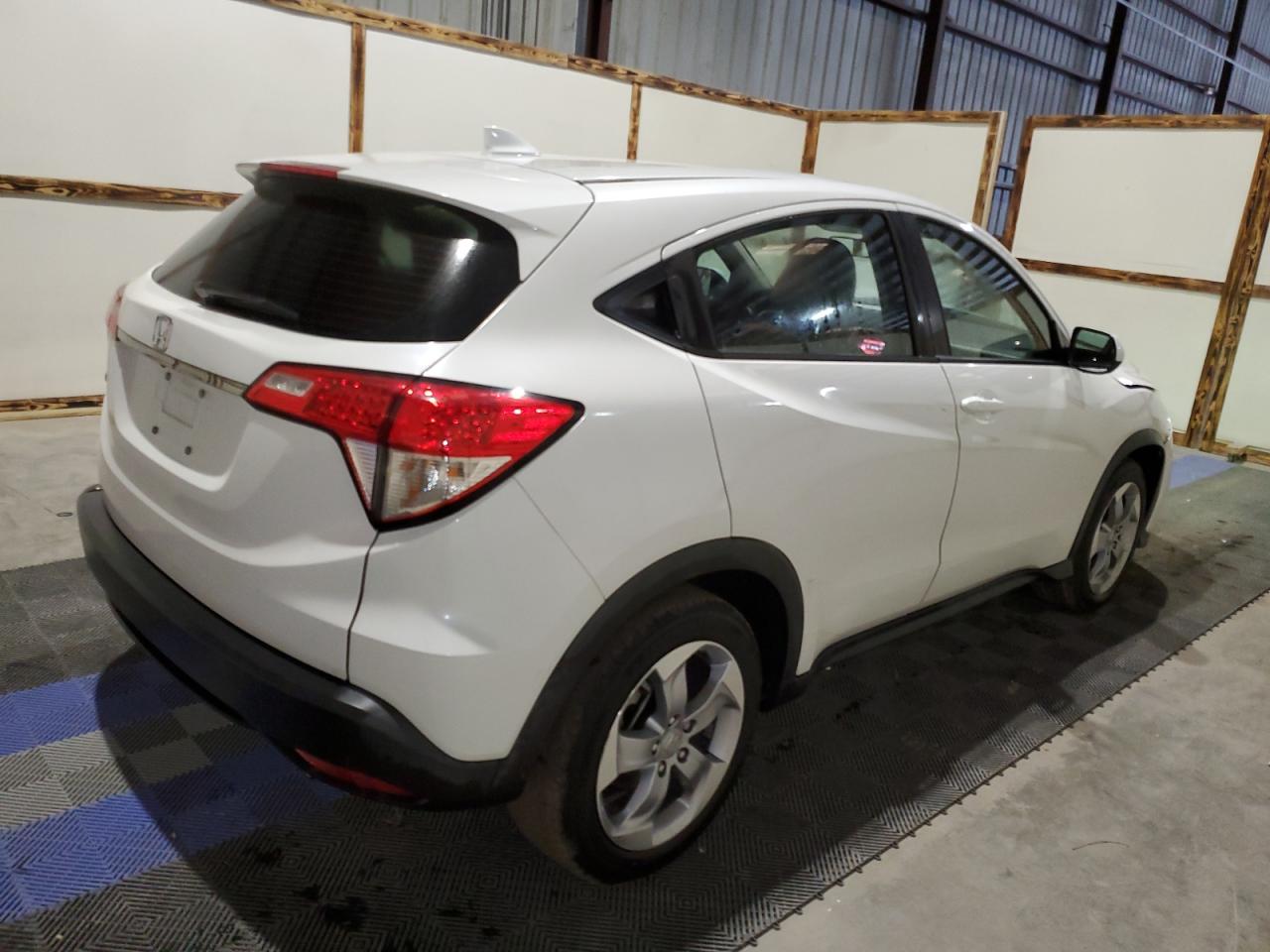 Obraz 3 z 2020 HONDA HR-V LX 2020 z VIN 3CZRU5H3XLM709859