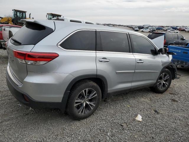 Изображение 3 2019 TOYOTA HIGHLANDER LE 2019 с VIN 5TDZZRFH3KS300145