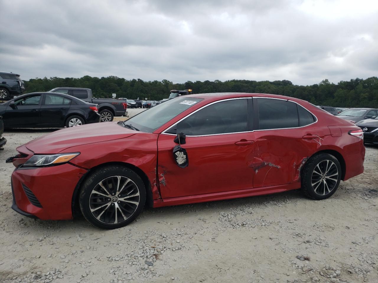 Изображение 1 2020 TOYOTA CAMRY SE 2020 с VIN 4T1G11AK4LU379949