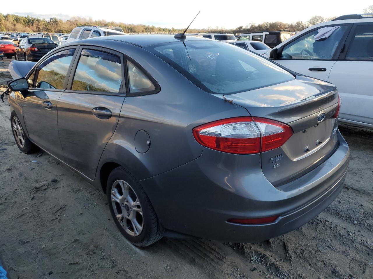 Image 2 of 2014 FORD FIESTA SE 2014 with VIN 3FADP4BJ0EM124841