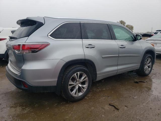Image 3 of 2015 TOYOTA HIGHLANDER XLE 2015 with VIN 5TDJKRFHXFS163017