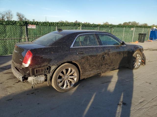 Obraz 3 z 2017 CHRYSLER 300 LIMITED 2017 z VIN 2C3CCAAG5HH625785