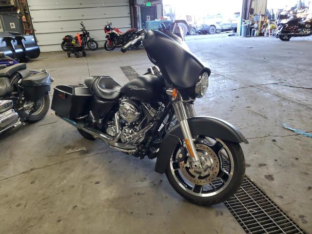 Image 1 of 2013 HARLEY-DAVIDSON FLHX STREET GLIDE 2013 with VIN 1HD1KBM1XDB695092