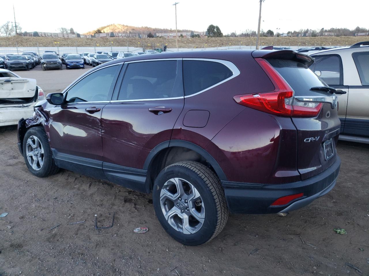 Image 2 of 2019 HONDA CR-V EXL 2019 with VIN 7FARW2H8XKE057875