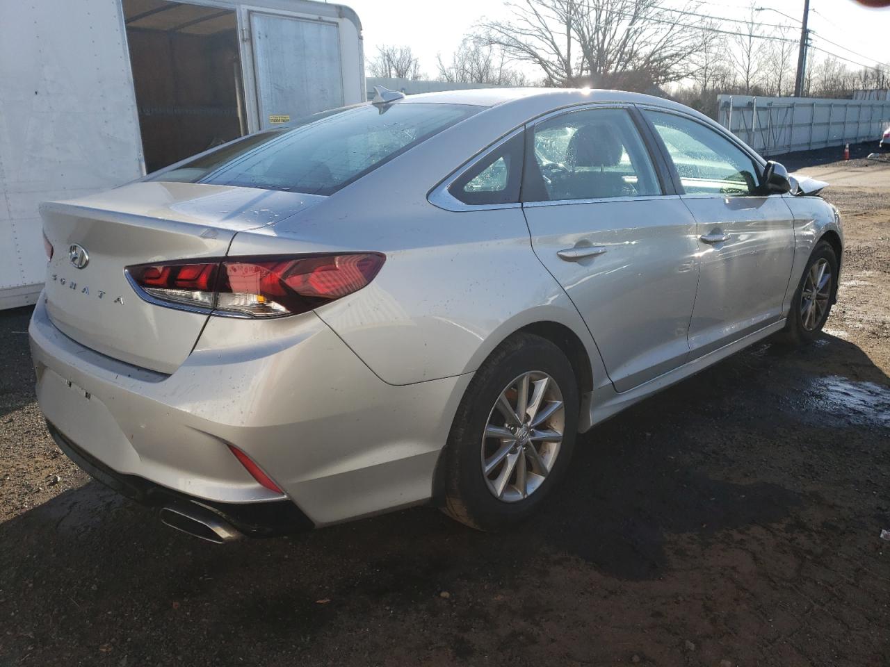 Изображение 3 2019 HYUNDAI SONATA SE 2019 с VIN 5NPE24AF3KH811906