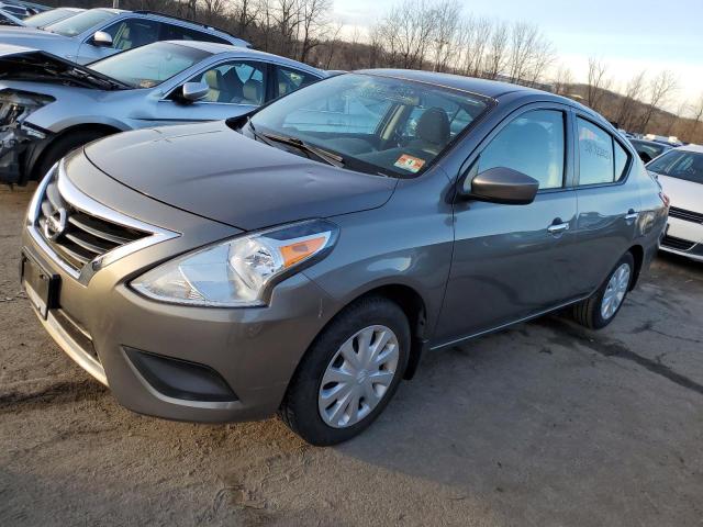 Obraz 1 z 2017 NISSAN VERSA S 2017 z VIN 3N1CN7AP3HL859636