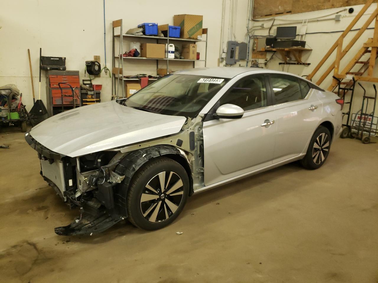 Image 1 of 2022 NISSAN ALTIMA SV 2022 with VIN 1N4BL4DWXNN350922