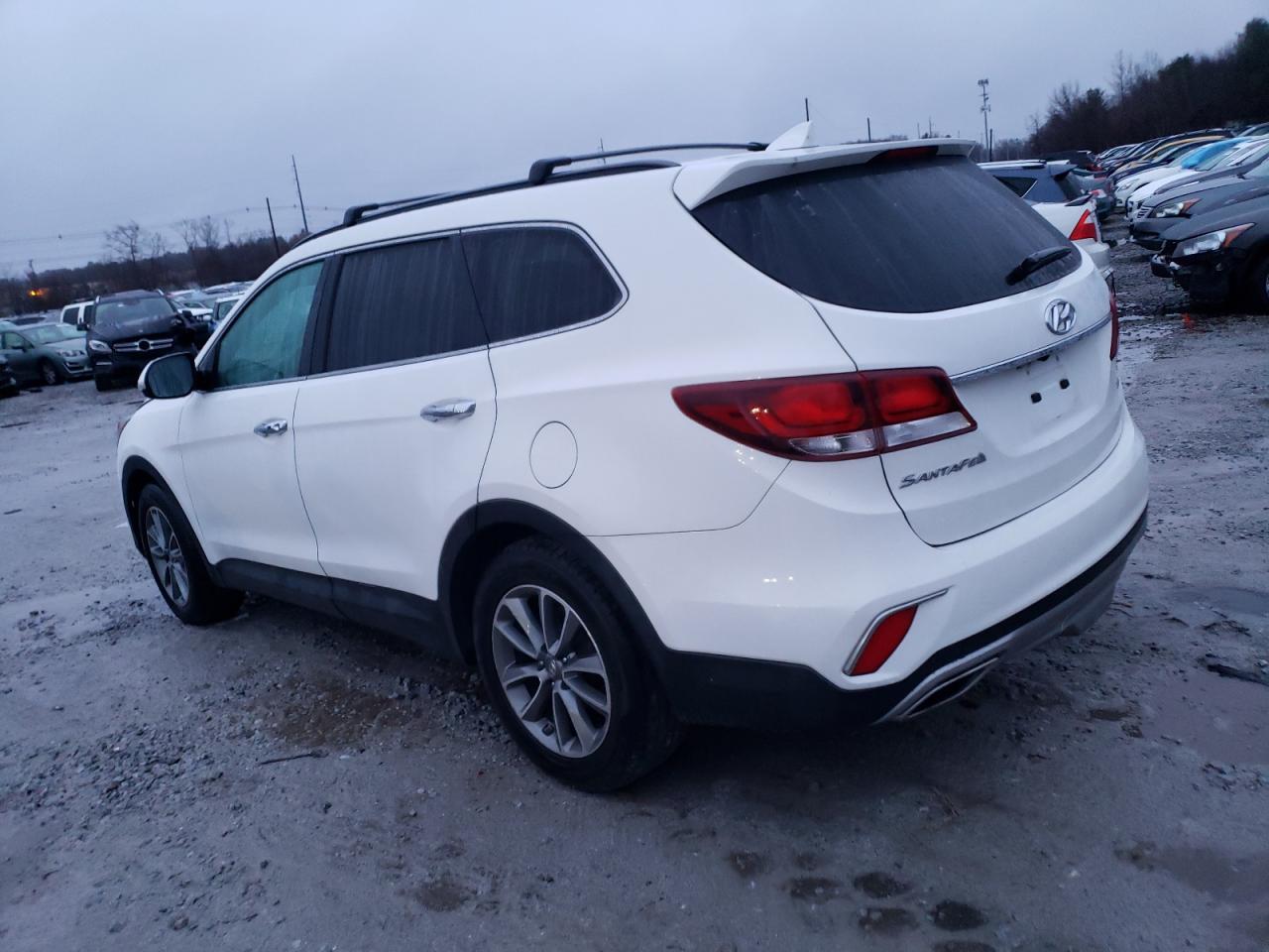 Obraz 2 z 2018 HYUNDAI SANTA FE SE 2018 z VIN KM8SNDHF7JU287188