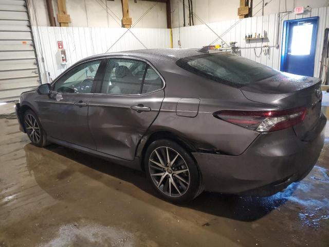 Image 2 of 2022 TOYOTA CAMRY XLE 2022 with VIN 4T1F31AK2NU585859