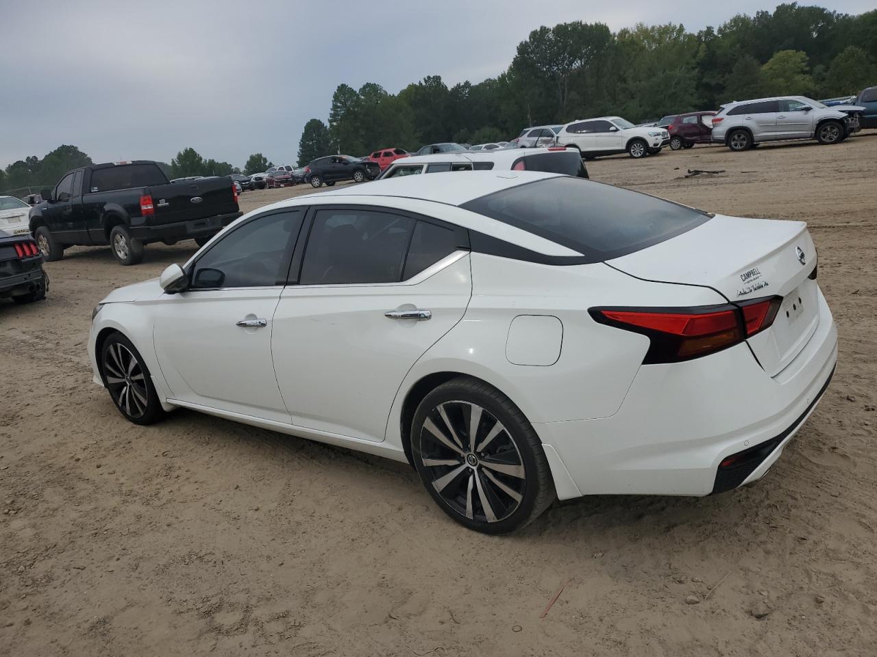 Изображение 2 2020 NISSAN ALTIMA PLATINUM 2020 с VIN 1N4BL4FV5LN300690
