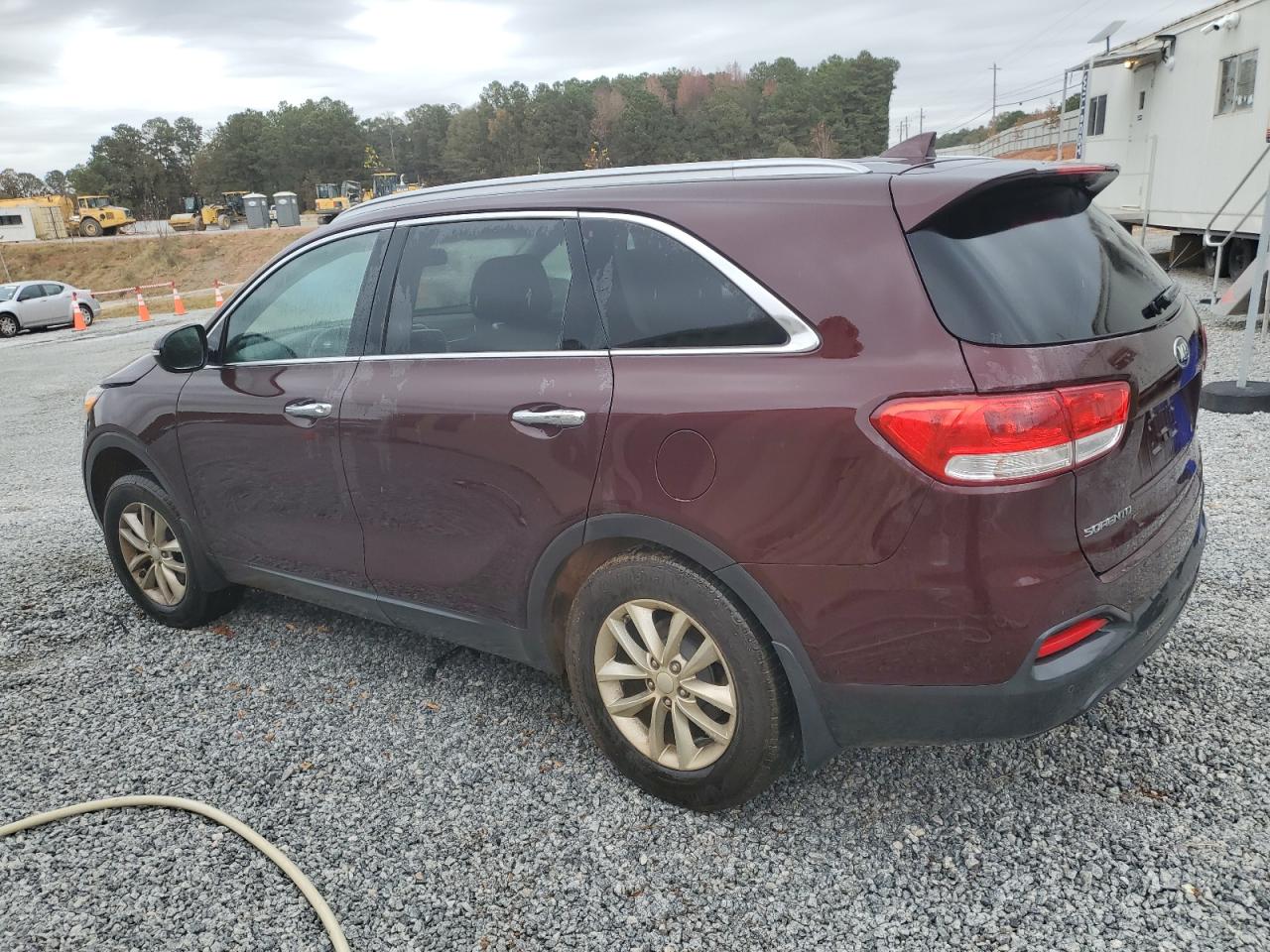 Изображение 2 2016 KIA SORENTO LX 2016 с VIN 5XYPG4A54GG126989