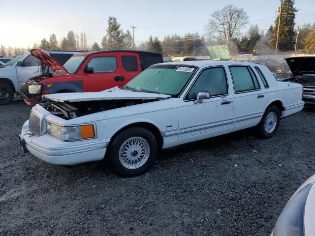 Image 1 of 1993 LINCOLN TOWN CAR EXECUTIVE 1993 with VIN 1LNLM81W5PY703068