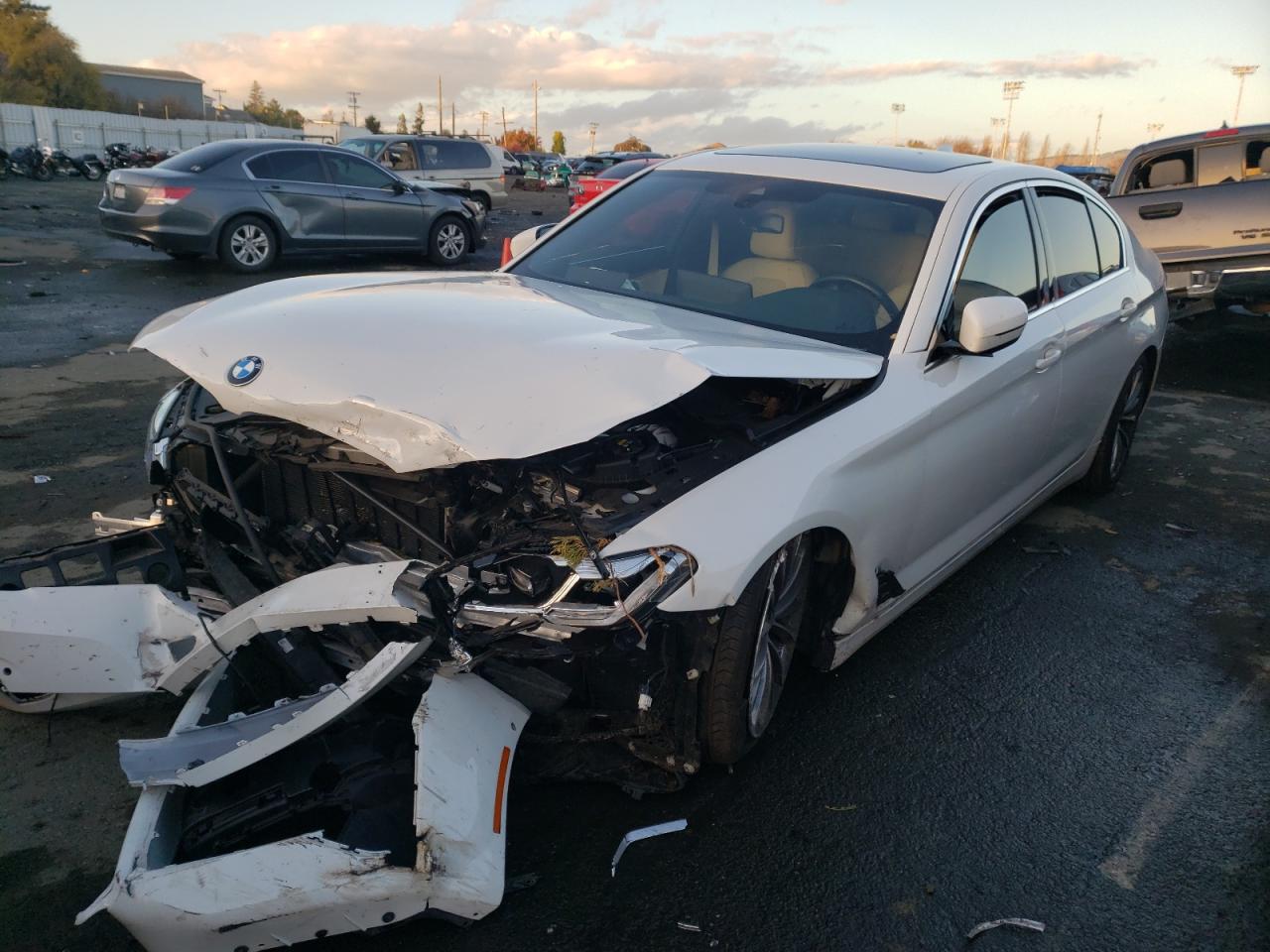 Изображение 1 2021 BMW 530 I 2021 с VIN WBA53BH06MCF82171