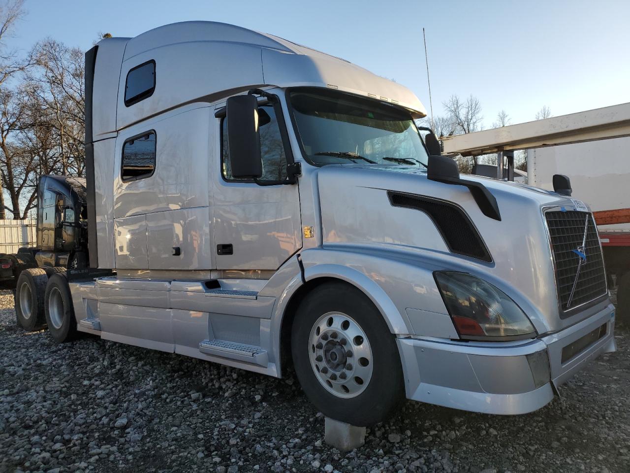 Obraz 1 z 2014 VOLVO VN VNL 2014 z VIN 4V4NC9EJXEN168472
