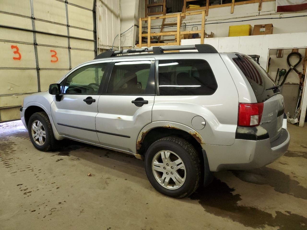 Obraz 2 z 2004 MITSUBISHI ENDEAVOR LS 2004 z VIN 4A4MN21S04E022774