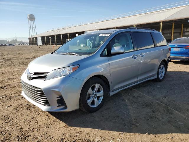 2019 TOYOTA SIENNA LE 2019 image