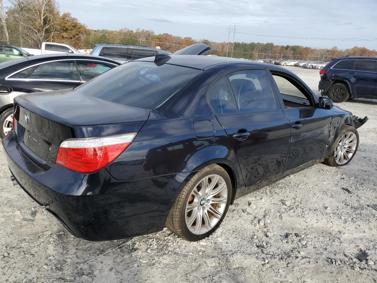 Obraz 3 z 2010 BMW 528 I 2010 z VIN WBANU5C51AC127688