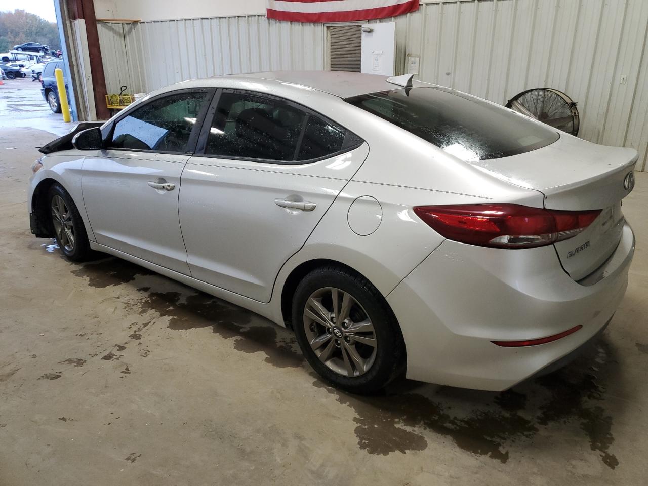 Image 2 of 2017 HYUNDAI ELANTRA SE 2017 with VIN 5NPD84LF5HH142702