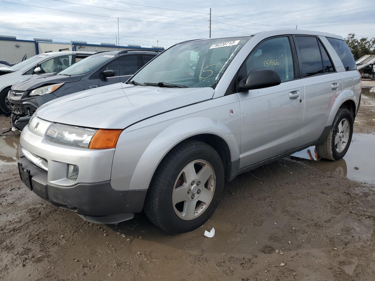 Изображение 2004 SATURN VUE  2004