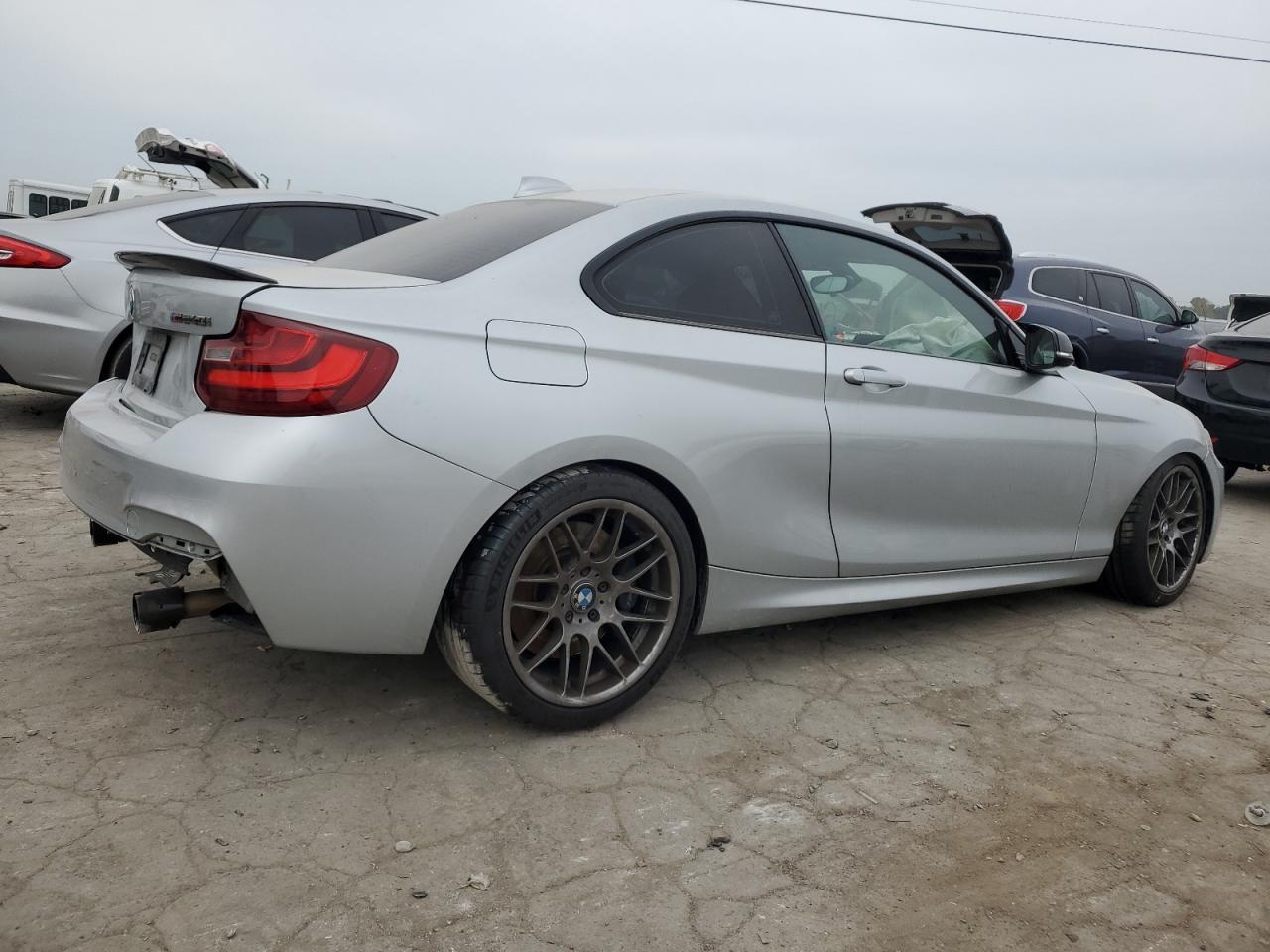 Image 3 of Bmw M240I 2017 with VIN WBA2G1C31HV639015