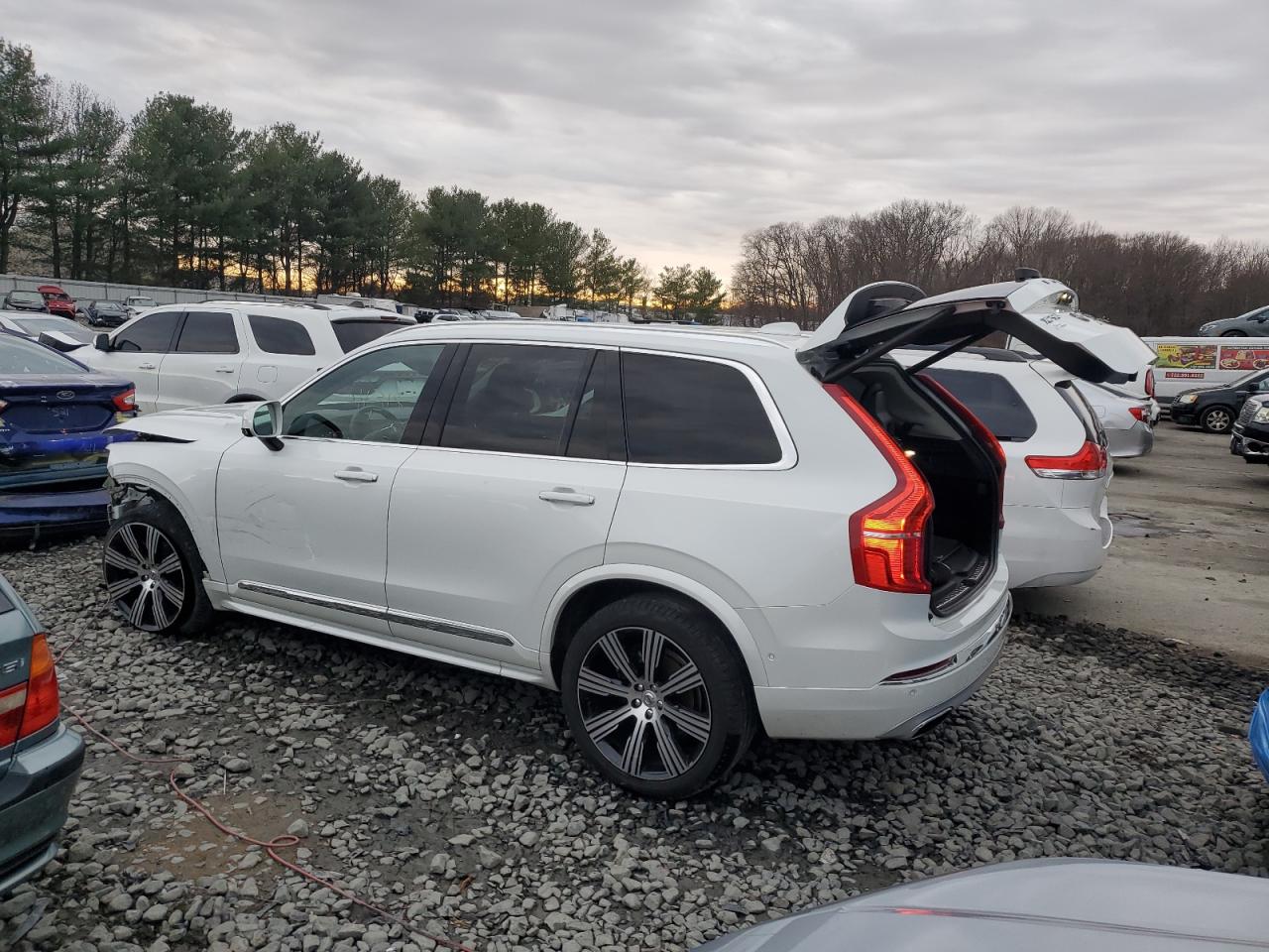 Image 2 of 2020 VOLVO XC90 T6 INSCRIPTION 2020 with VIN YV4A221L9L1551834
