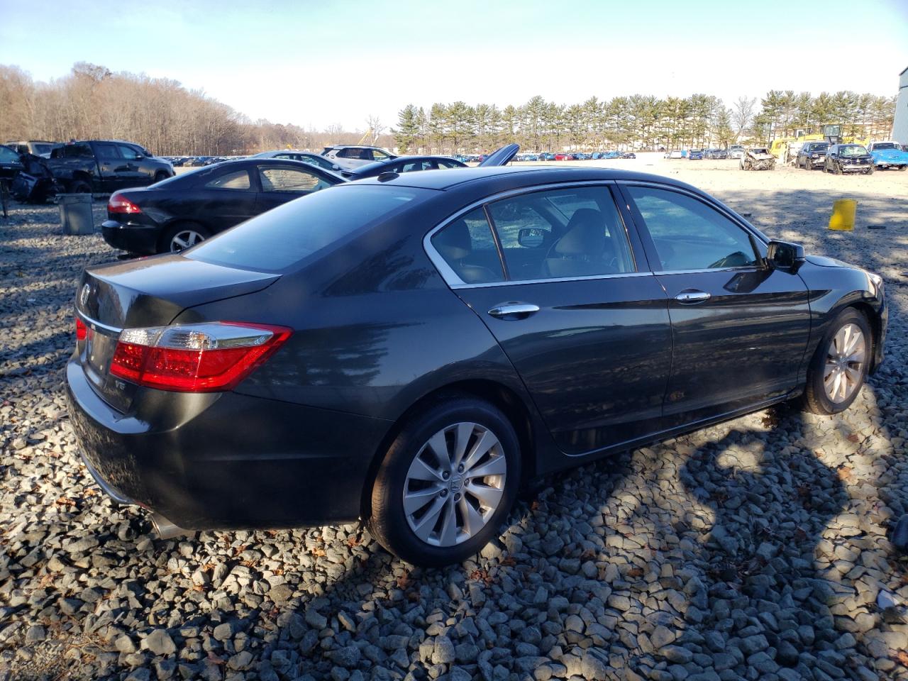 Image 3 of 2014 HONDA ACCORD EXL 2014 with VIN 1HGCR3F83EA038486