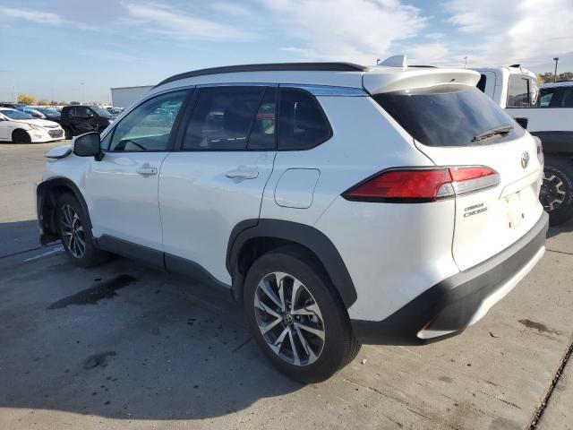 Изображение 2 2022 TOYOTA COROLLA CROSS XLE 2022 с VIN 7MUEAABGXNV012587