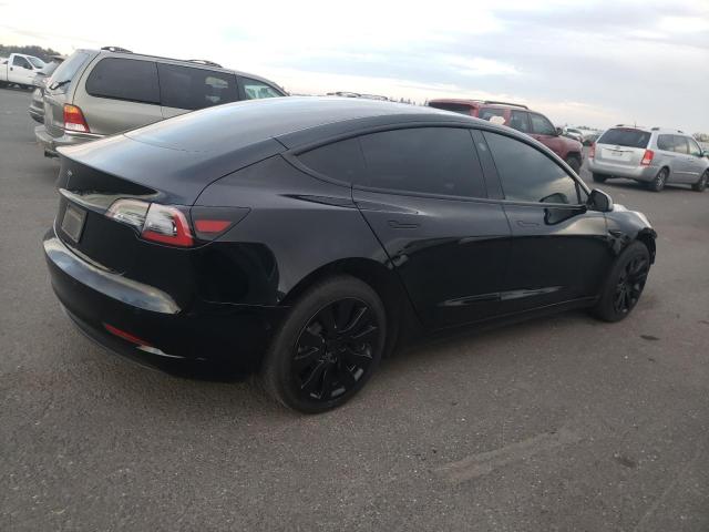 Obraz 3 z 2022 TESLA MODEL 3  2022 z VIN 5YJ3E1EAXNF117230