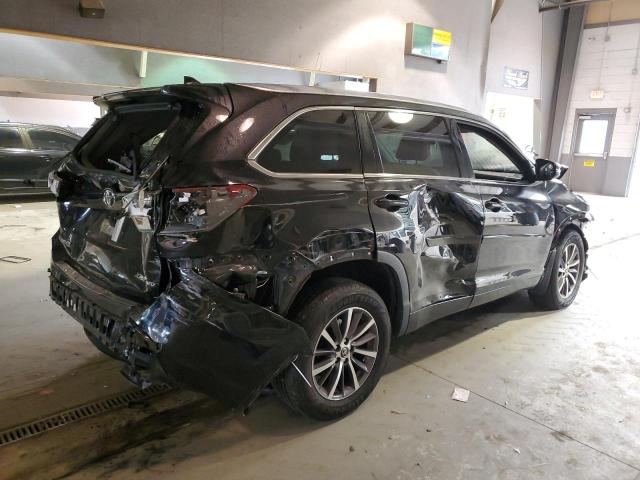 Image 3 of 2017 TOYOTA HIGHLANDER SE 2017 with VIN 5TDJZRFH5HS452076
