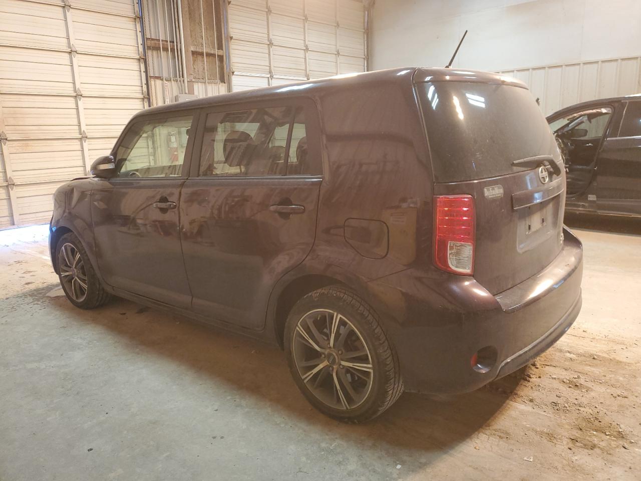 Image 2 of 2015 TOYOTA SCION XB  2015 with VIN JTLZE4FE8FJ073031