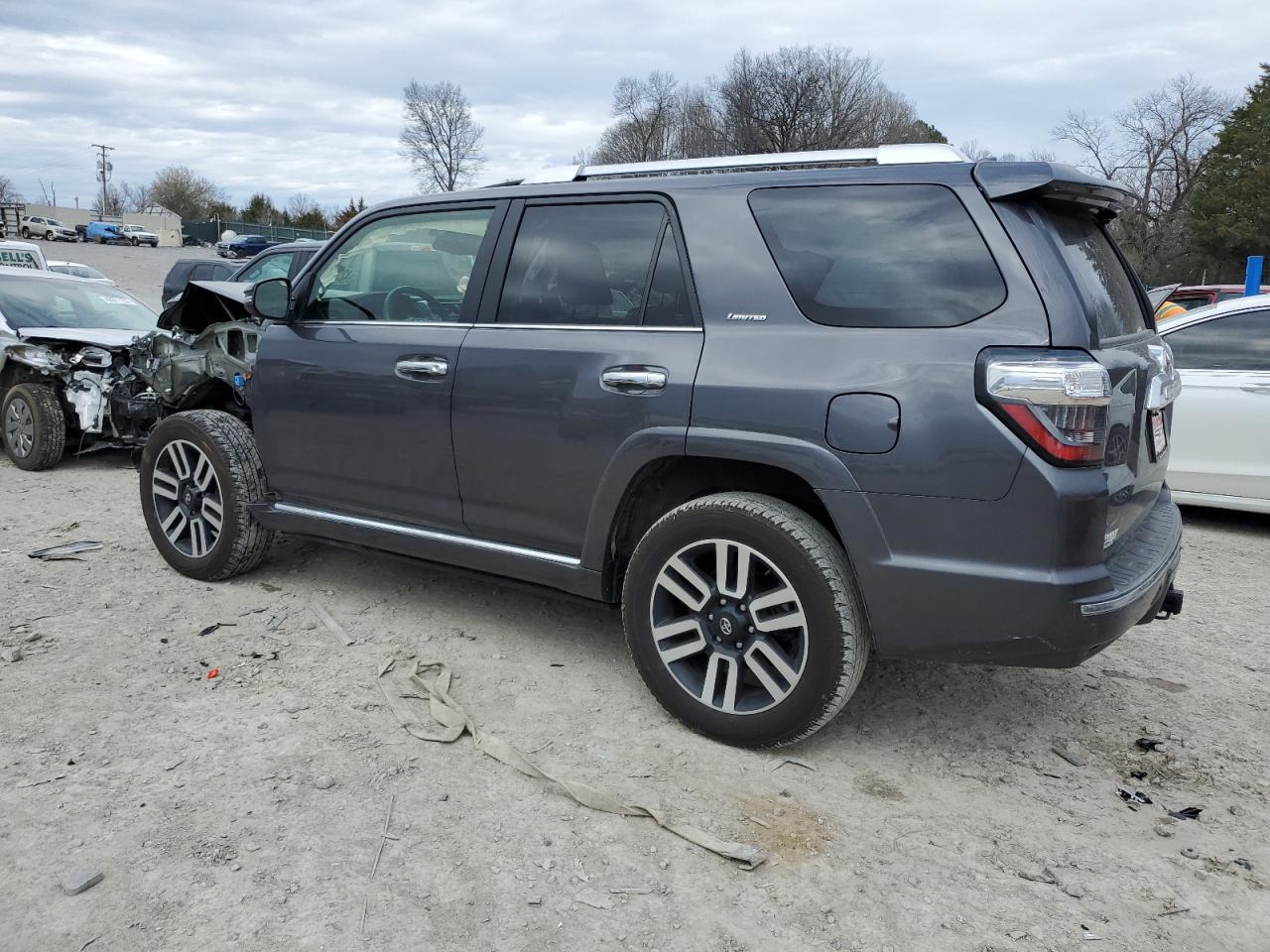Obraz 2 z 2022 TOYOTA 4RUNNER LIMITED 2022 z VIN JTEKU5JR9N6004488