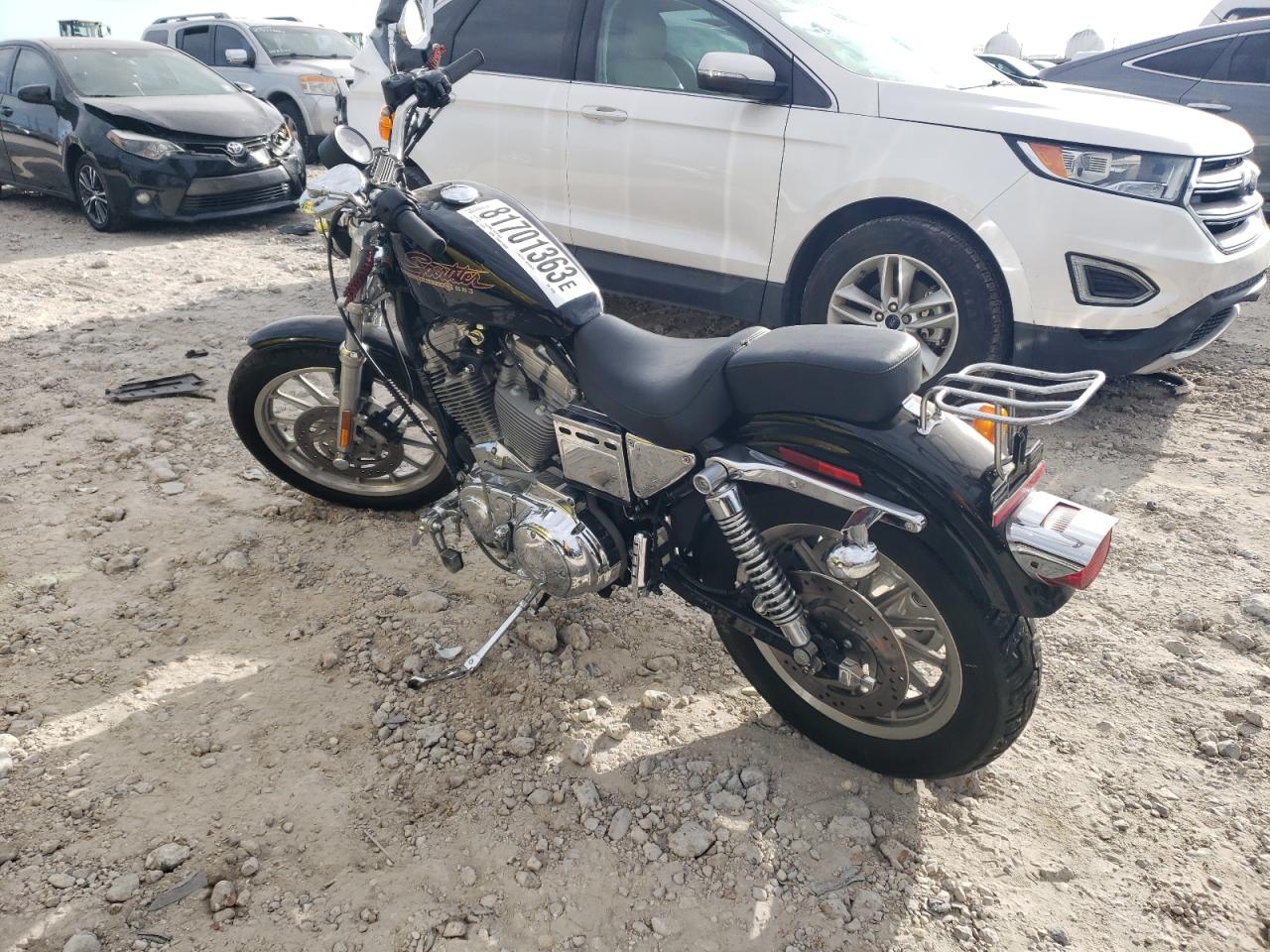 Image 3 of 2000 HARLEY-DAVIDSON XL883  2000 with VIN 1HD4CAM12YK128126