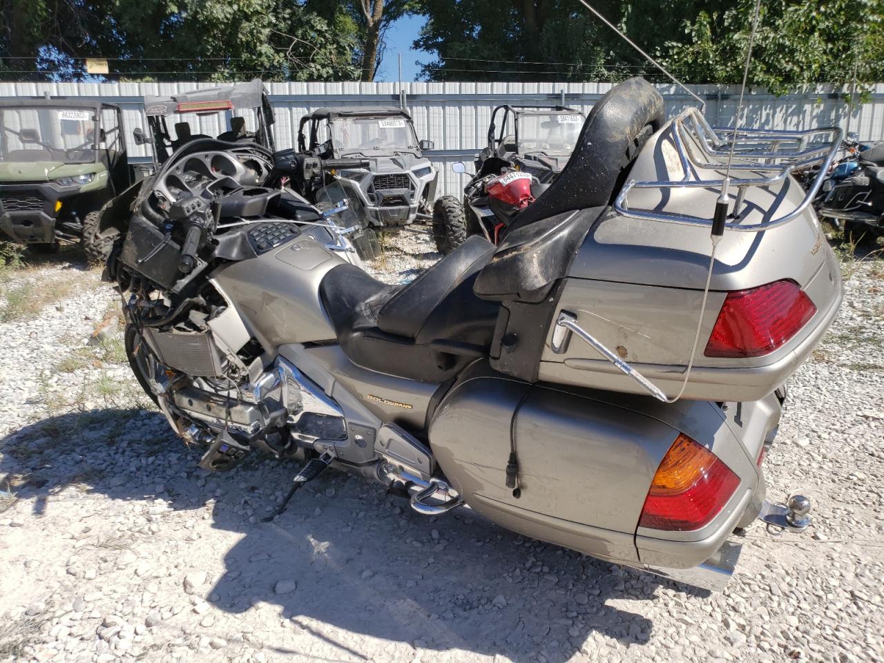 Obraz 3 z 2003 HONDA GL1800  2003 z VIN 1HFSC47073A203694