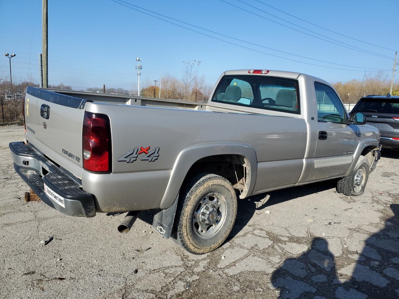 Obraz 3 z 2004 CHEVROLET SILVERADO K2500 HEAVY DUTY 2004 z VIN 1GCHK24U04E388278