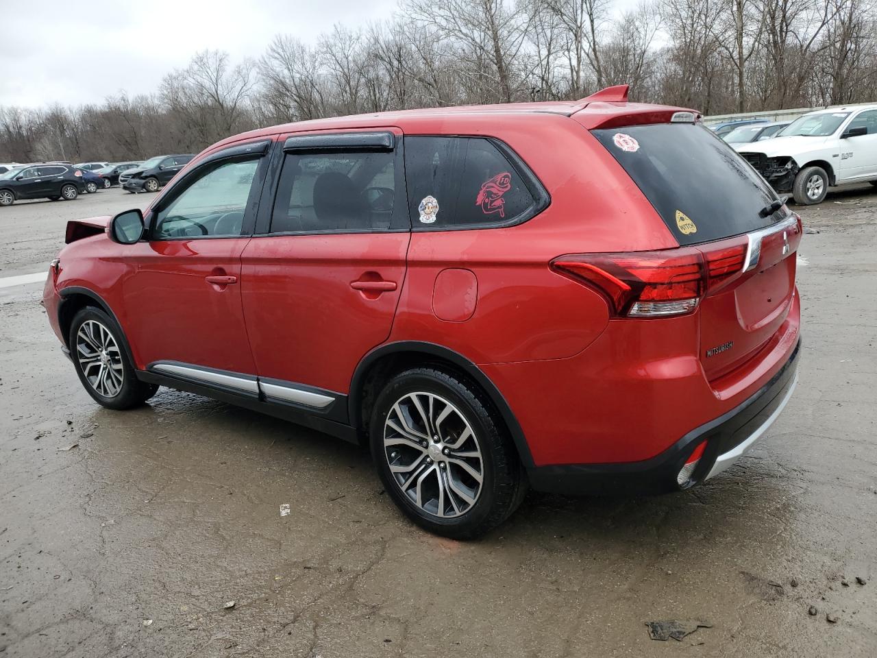 Obraz 2 z 2018 MITSUBISHI OUTLANDER SE 2018 z VIN JA4AZ3A38JZ067392