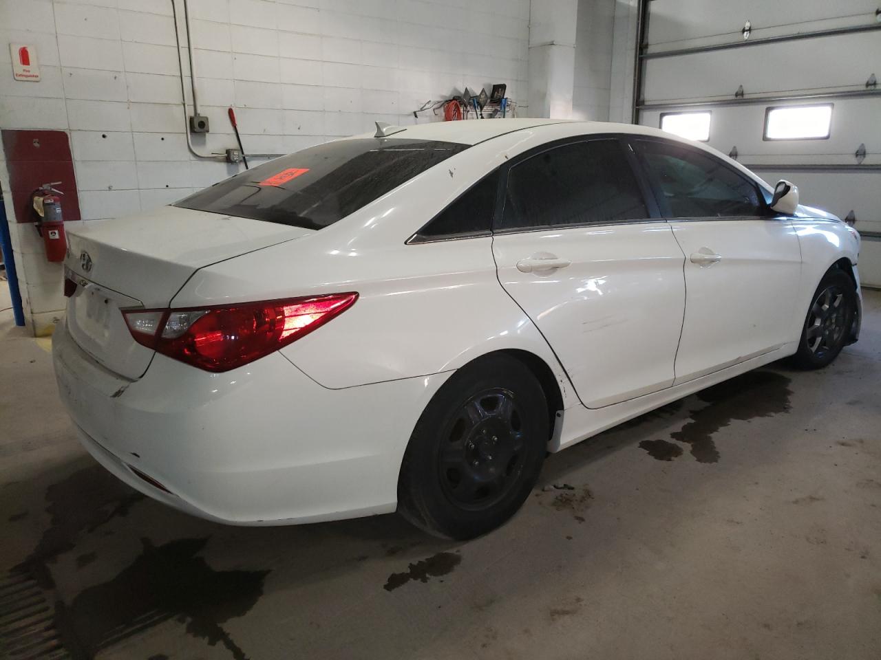 Obraz 3 z 2013 HYUNDAI SONATA GLS 2013 z VIN 5NPEB4AC7DH726057