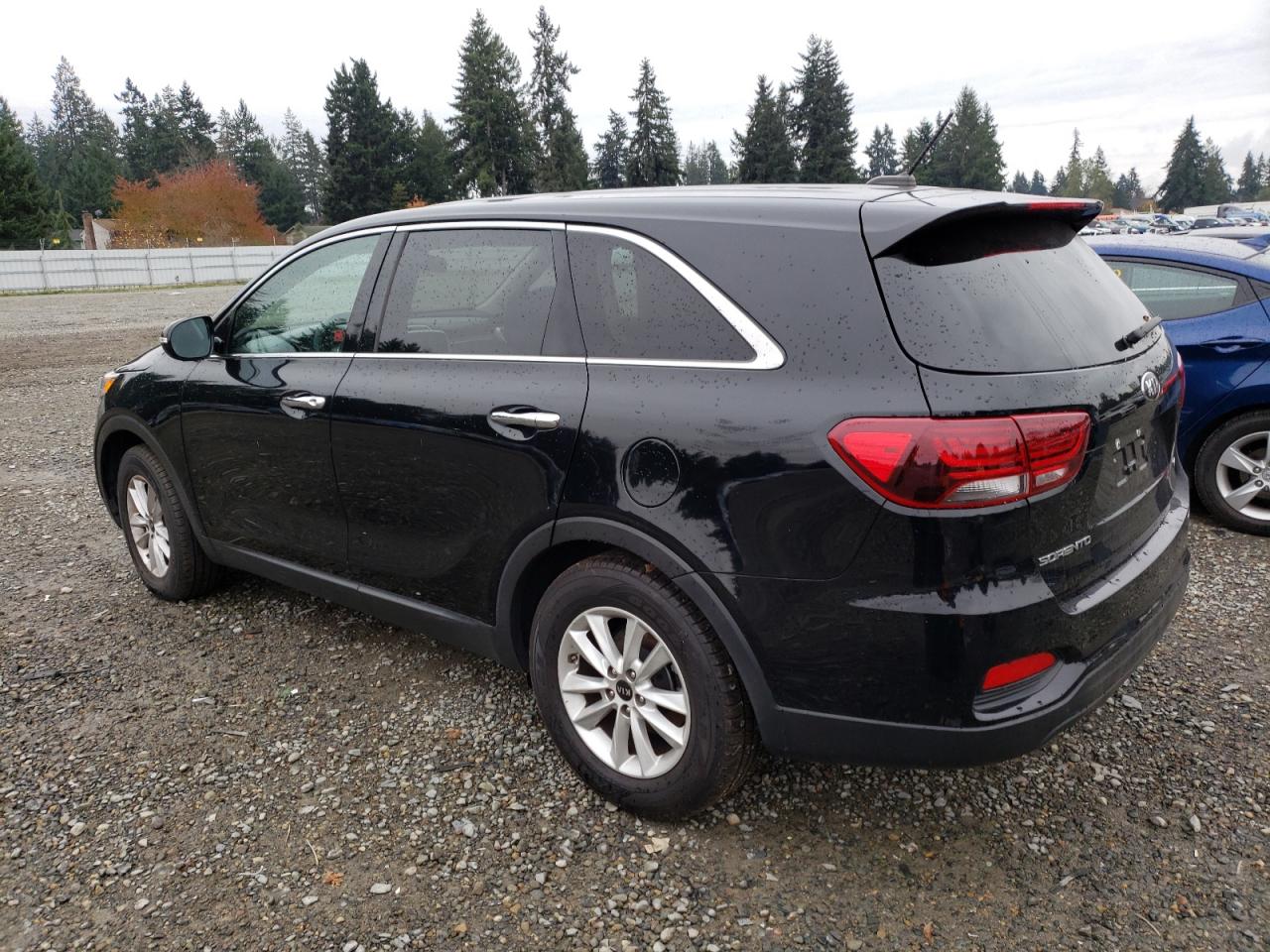 Изображение 2 Kia Sorento L 2019 с VIN 5XYPG4A36KG568700